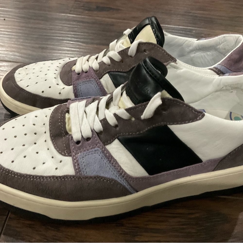 Collegium x Discord Pillar Alpha Annex sneakers in white and purple. Women’s 39